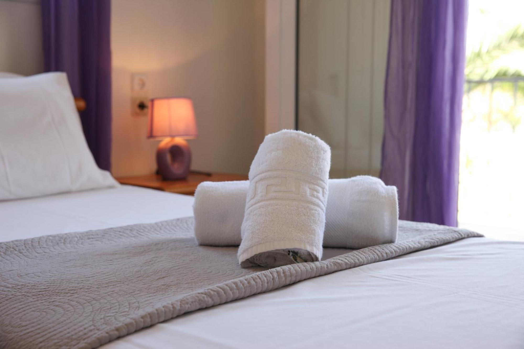 S&C Kosmos Beach Resort 罗达 外观 照片