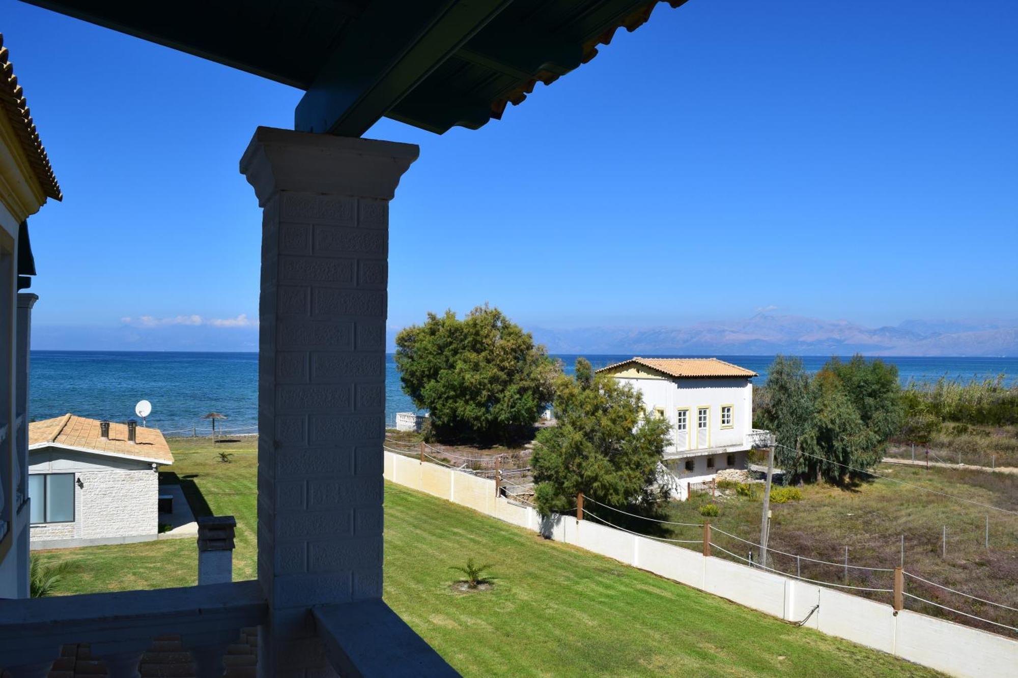 S&C Kosmos Beach Resort 罗达 外观 照片