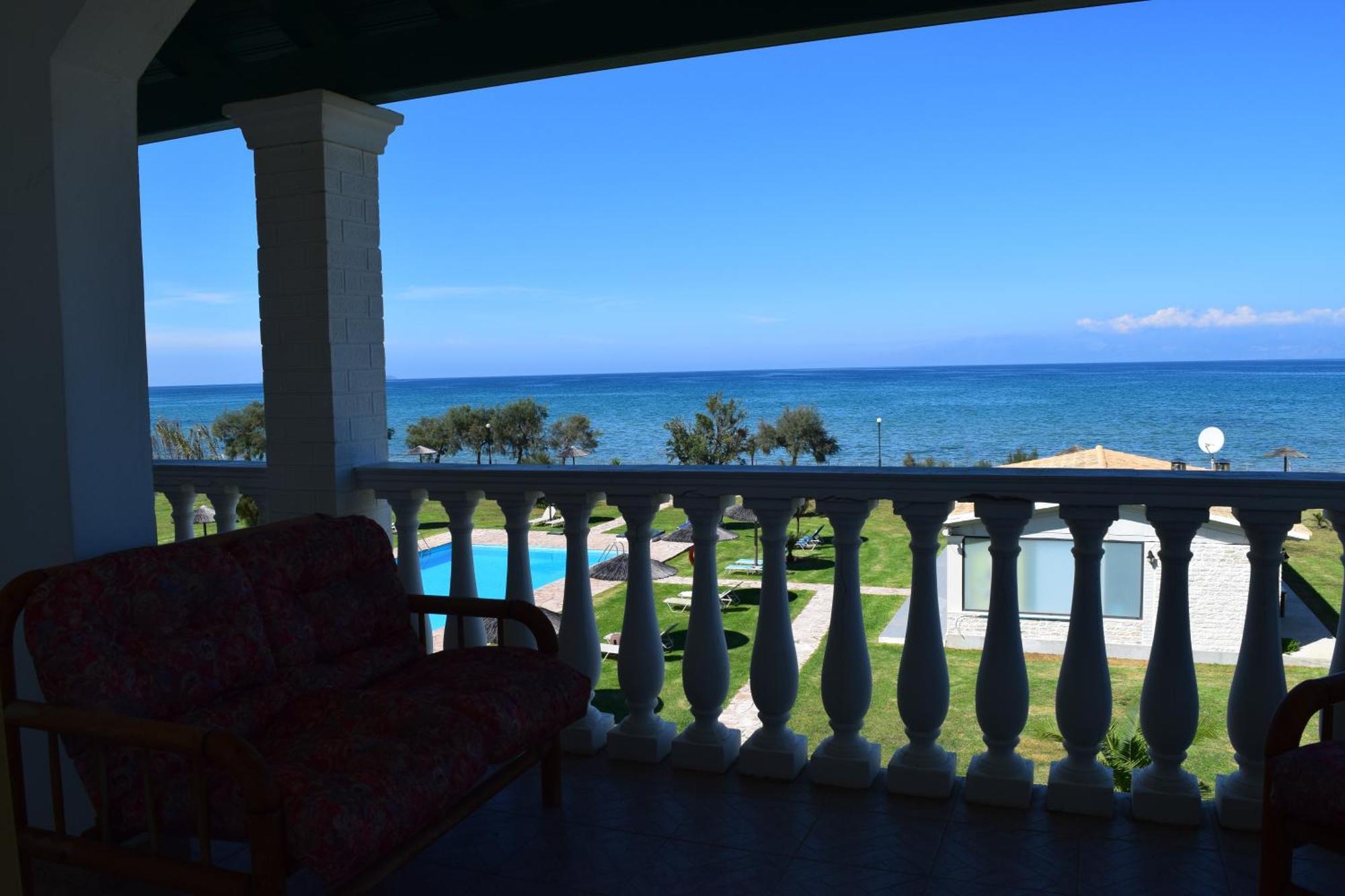 S&C Kosmos Beach Resort 罗达 外观 照片