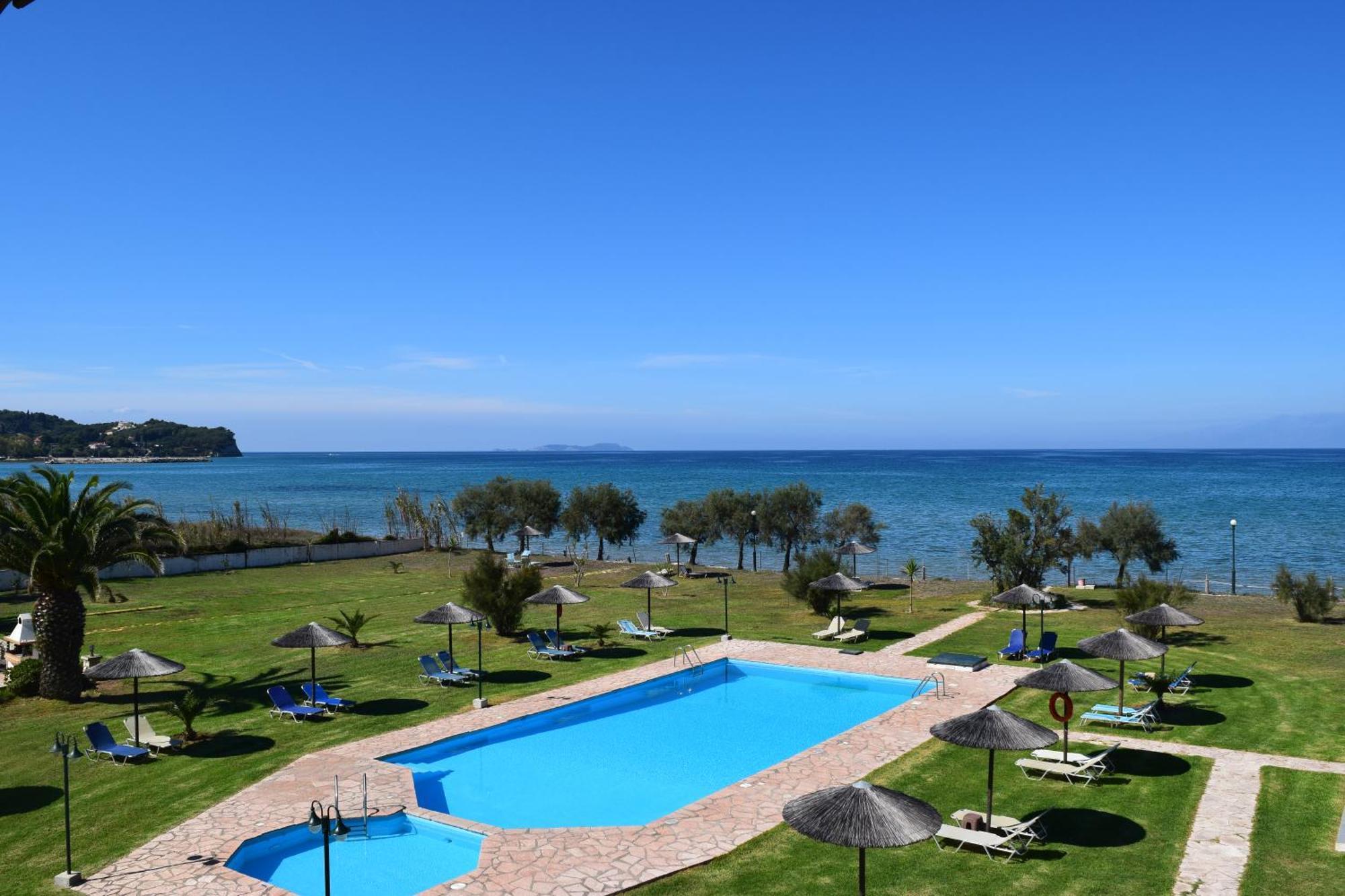 S&C Kosmos Beach Resort 罗达 外观 照片