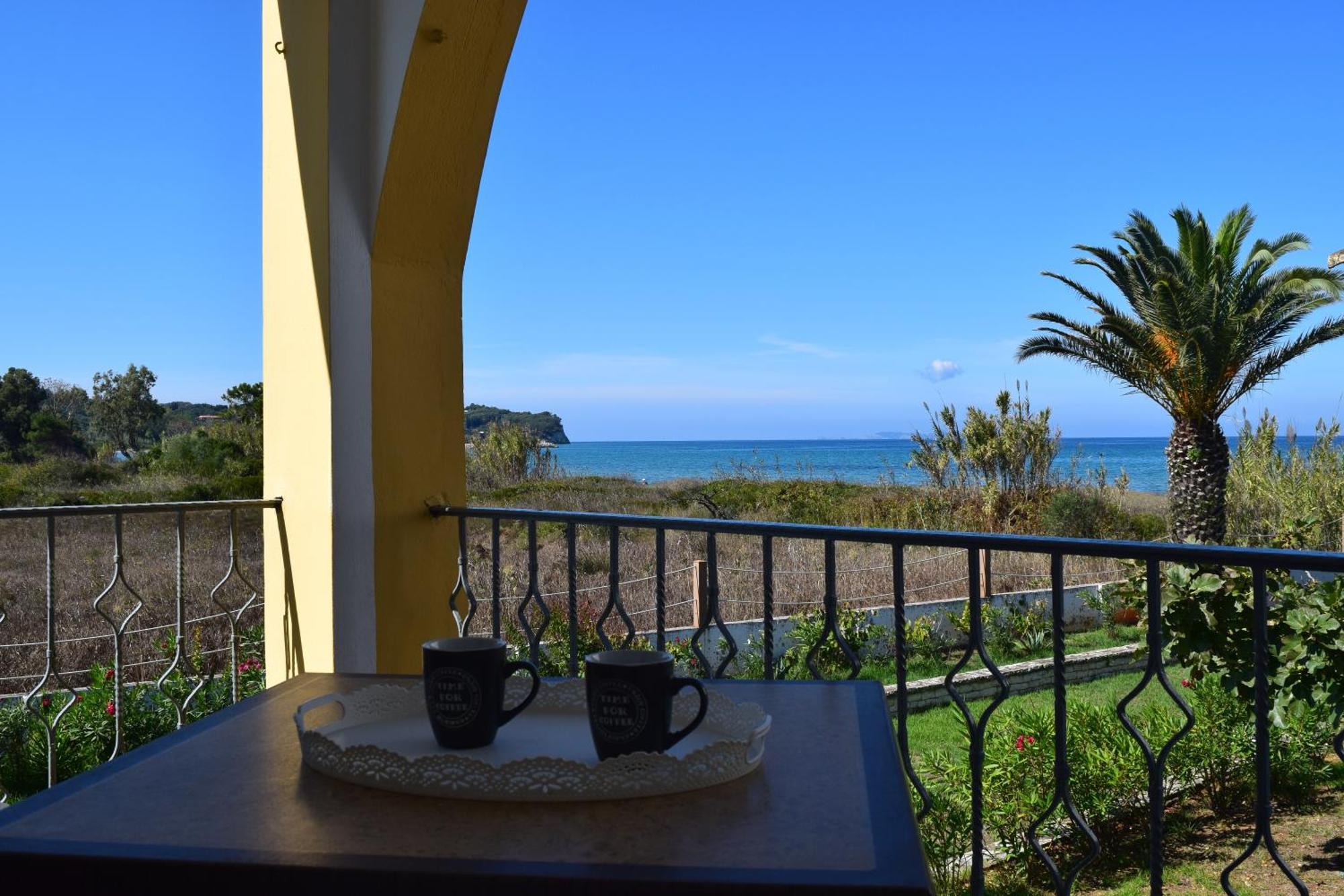 S&C Kosmos Beach Resort 罗达 外观 照片