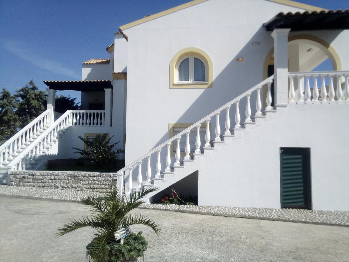 S&C Kosmos Beach Resort 罗达 外观 照片